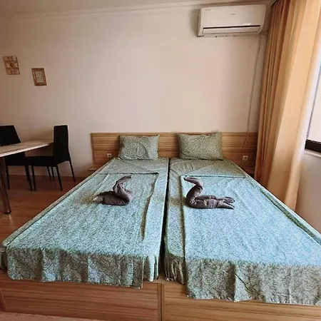 Apartamento Lovely On The Burgas